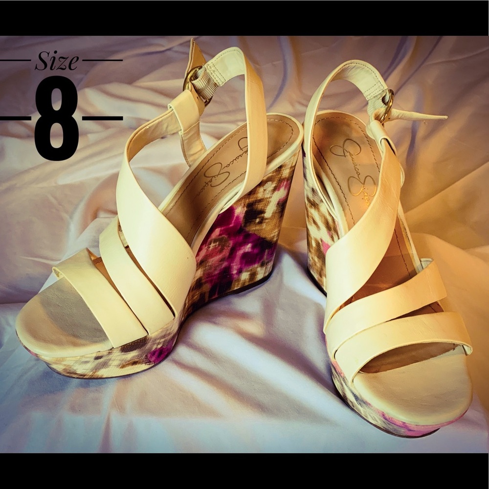 Jessica Simpson’s High Heel Shoes
